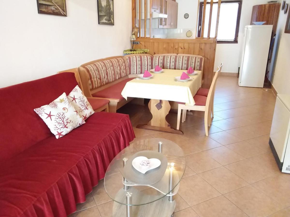 Apartman Tomo Pula Extérieur photo