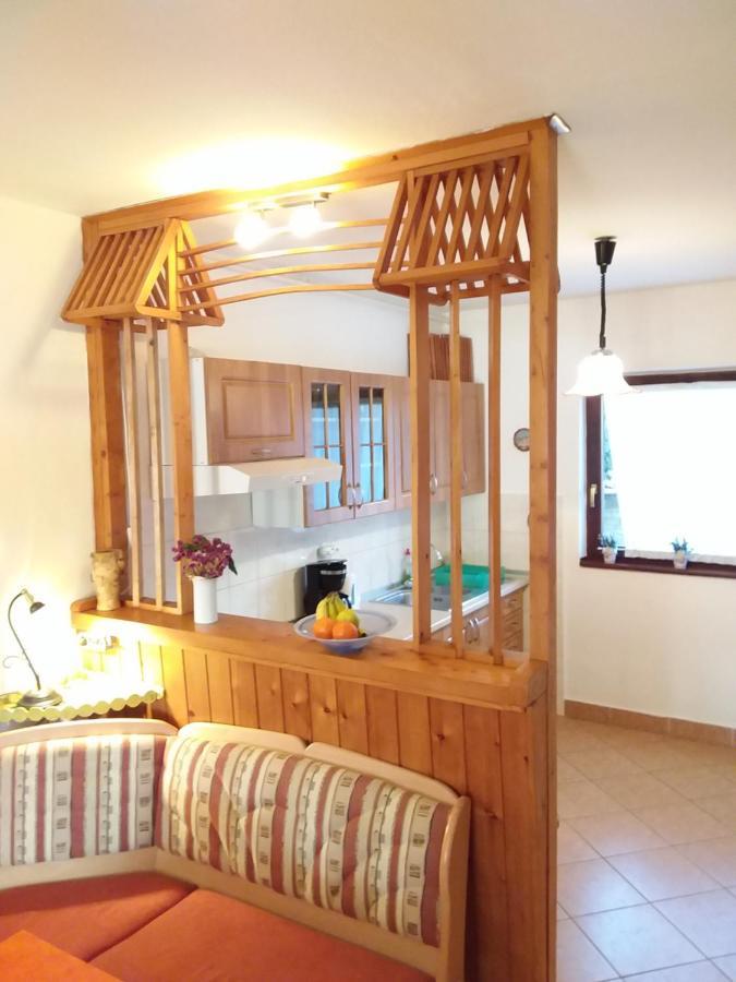 Apartman Tomo Pula Extérieur photo