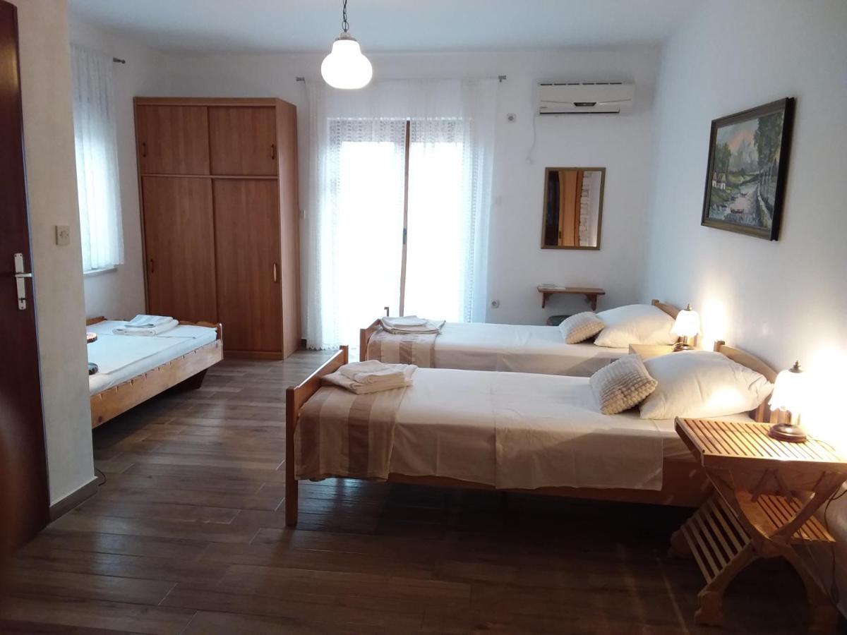 Apartman Tomo Pula Extérieur photo