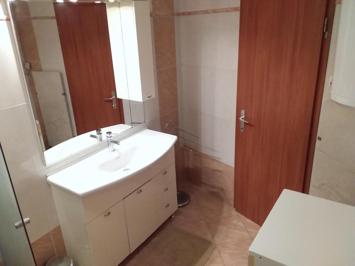 Apartman Tomo Pula Extérieur photo